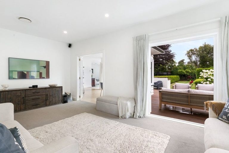 Photo of property in 33 Clifford Avenue, Merivale, Christchurch, 8014