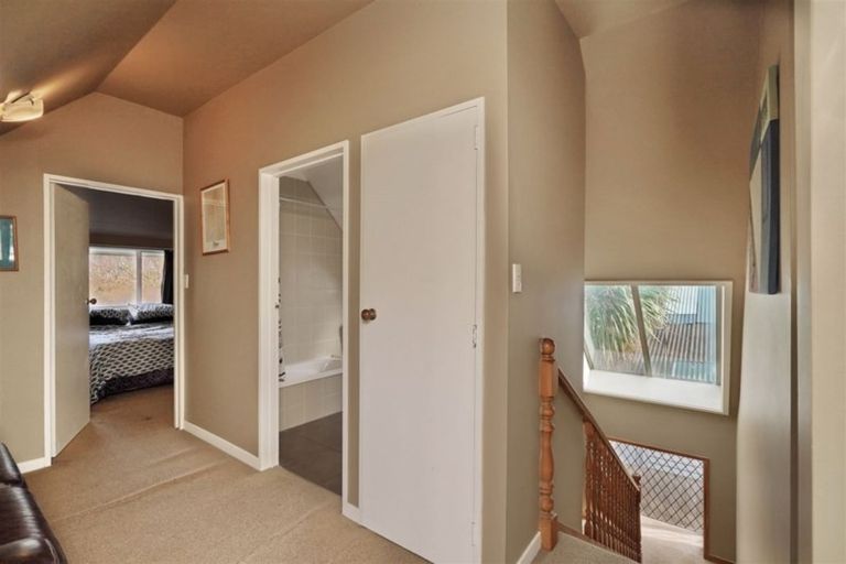 Photo of property in 34 Lees Road, Strowan, Christchurch, 8052