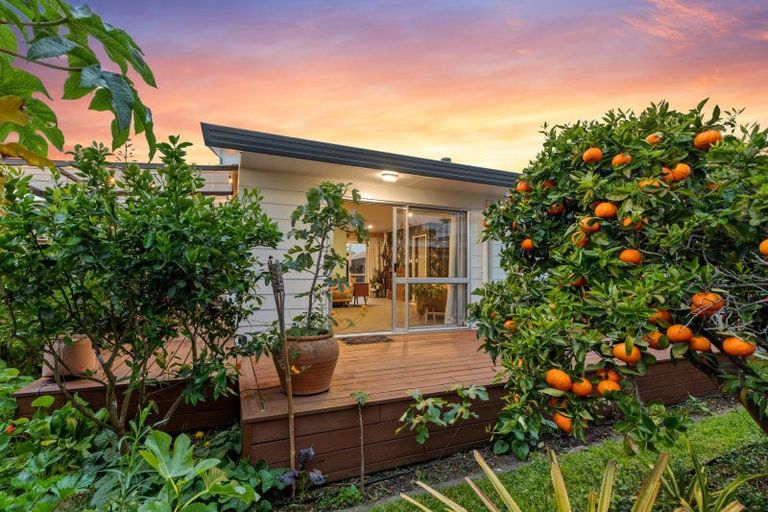 Photo of property in 21a Doncaster Drive, Papamoa Beach, Papamoa, 3118