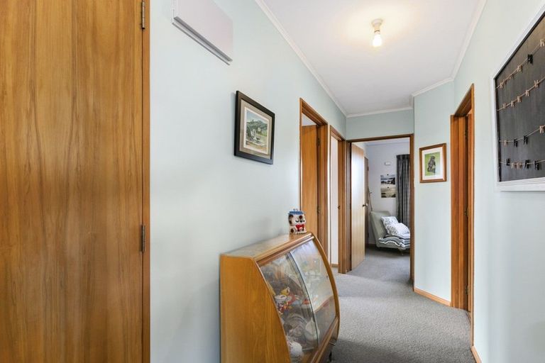 Photo of property in 18 Palmer Place, Taieri Beach, Brighton, 9091