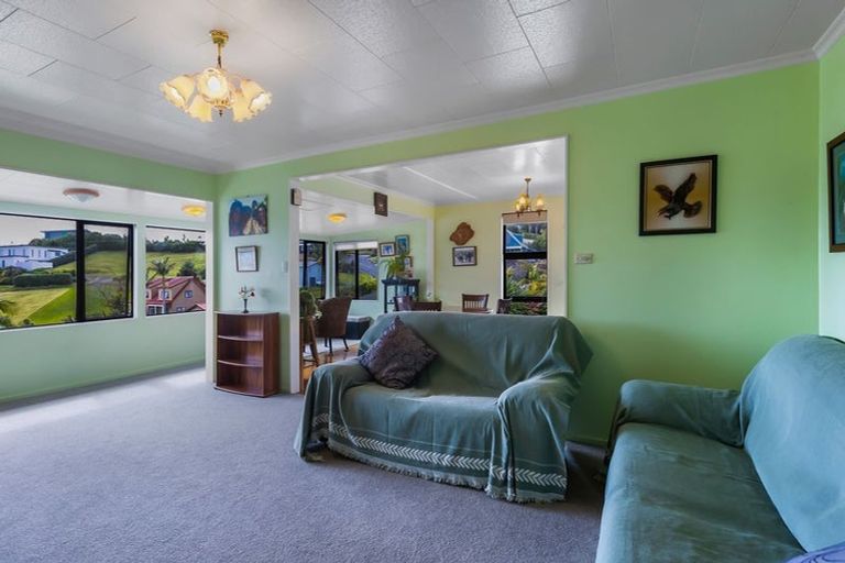 Photo of property in 53 Stratford Drive, Cable Bay, 0420
