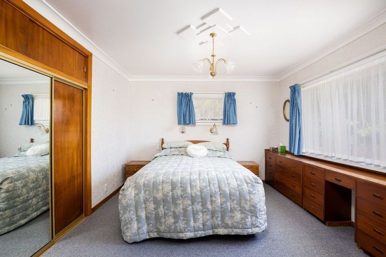 Photo of property in 8 Raniera Street, Glen Avon, New Plymouth, 4312