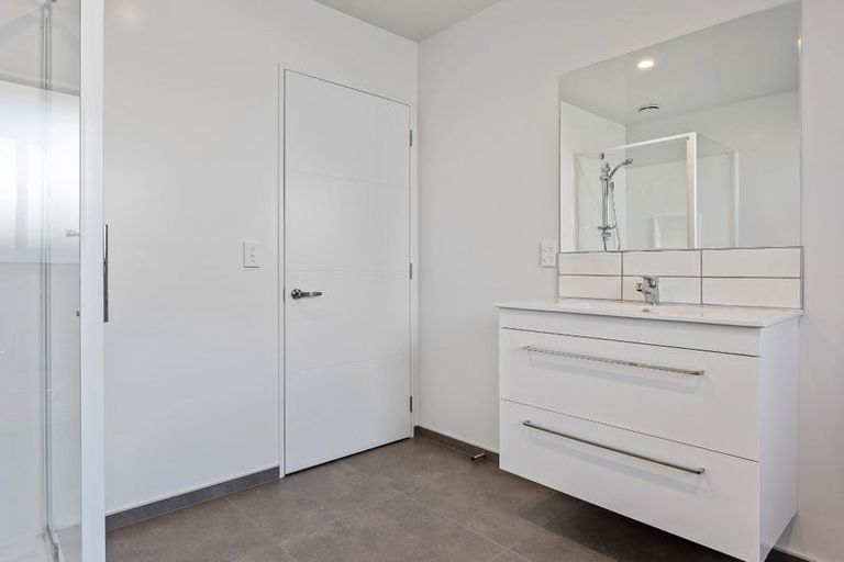 Photo of property in 40 Mehrtens Crescent, Woodend, 7691