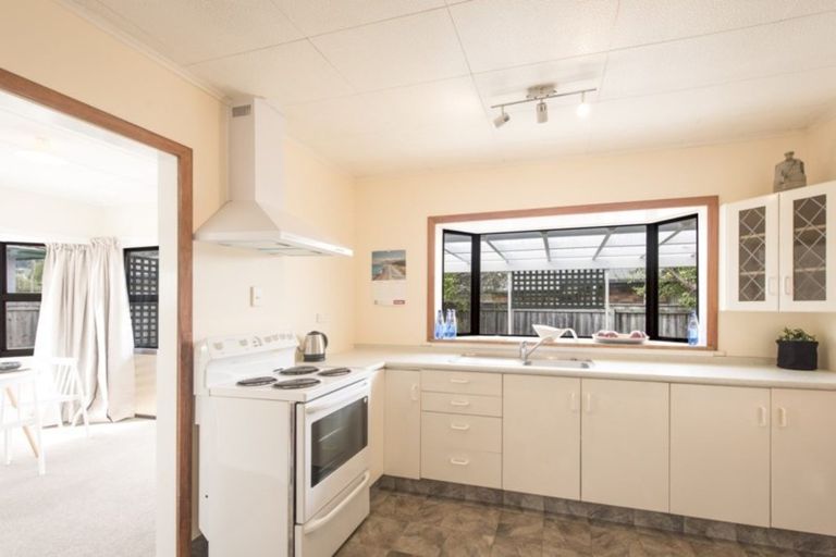Photo of property in 25 Titoki Street, Castlecliff, Whanganui, 4501