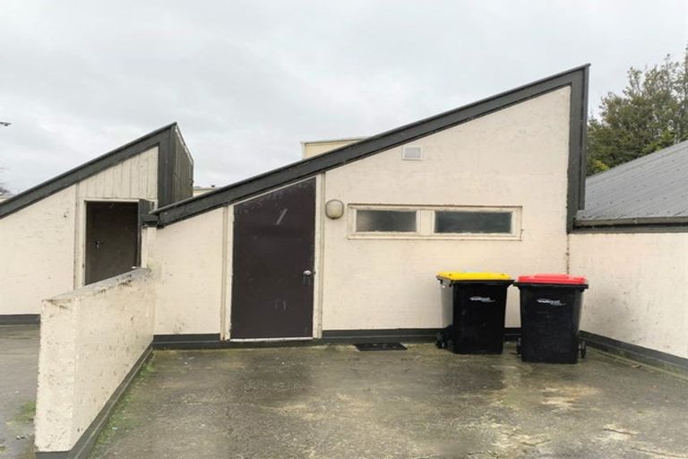 Photo of property in 1-5/7 Charlton Lane, Gore, 9710