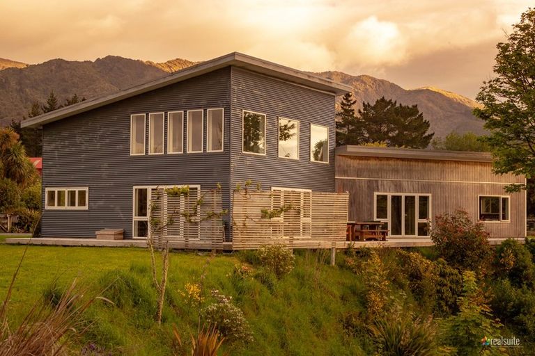 Photo of property in 1144b Maymorn Road, Maymorn, Upper Hutt, 5018