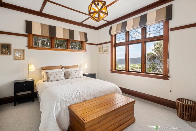 Photo of property in 152 Grafton Road, Roseneath, Wellington, 6011