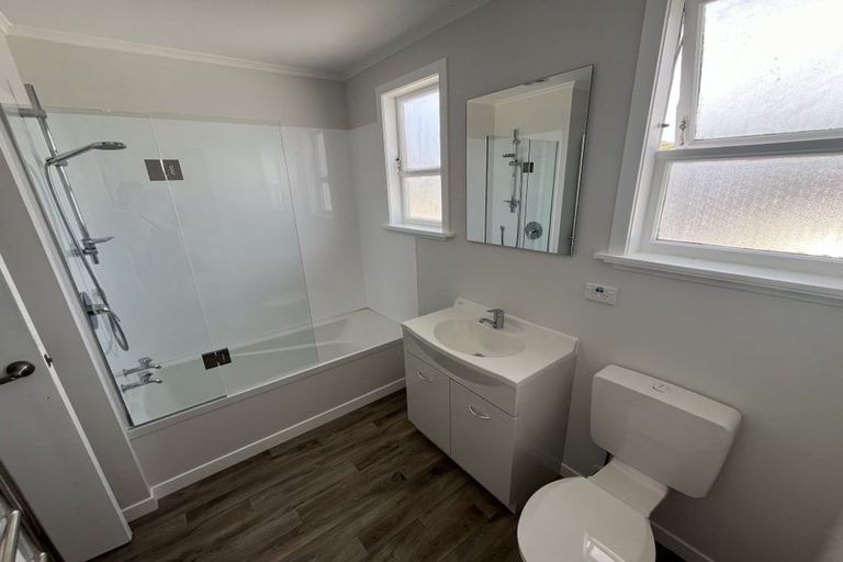 Photo of property in 39 Fantame Street, Cannons Creek, Porirua, 5024