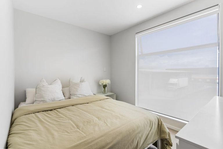 Photo of property in 32 Hinonga Loop, Silverdale, 0932