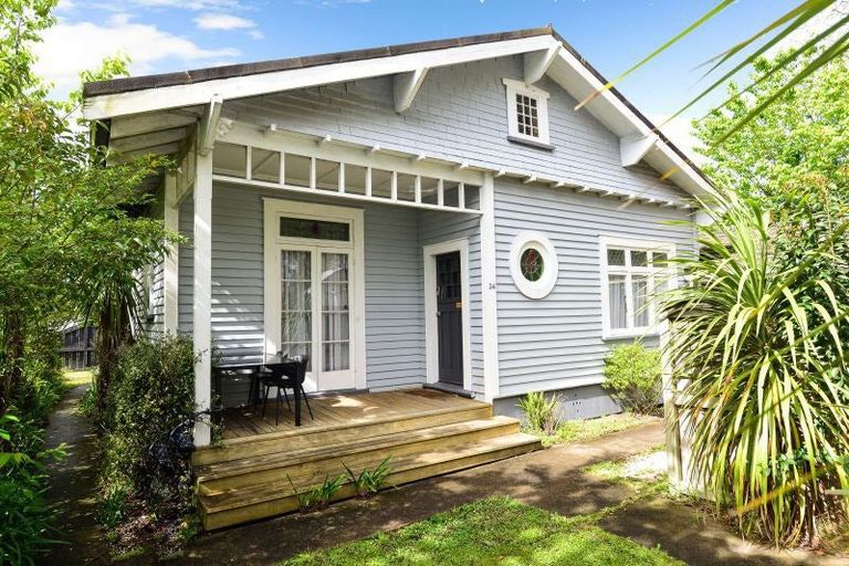 Photo of property in 34 Te Aroha Street, Hamilton East, Hamilton, 3216