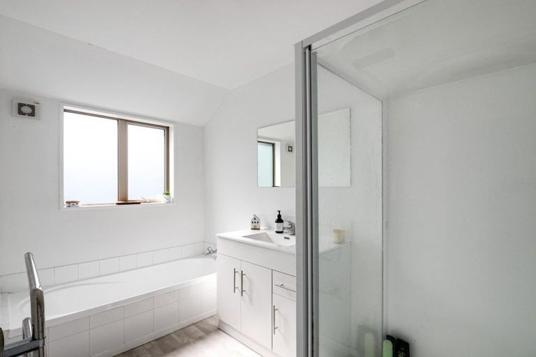 Photo of property in 80 Brockworth Place, Riccarton, Christchurch, 8011