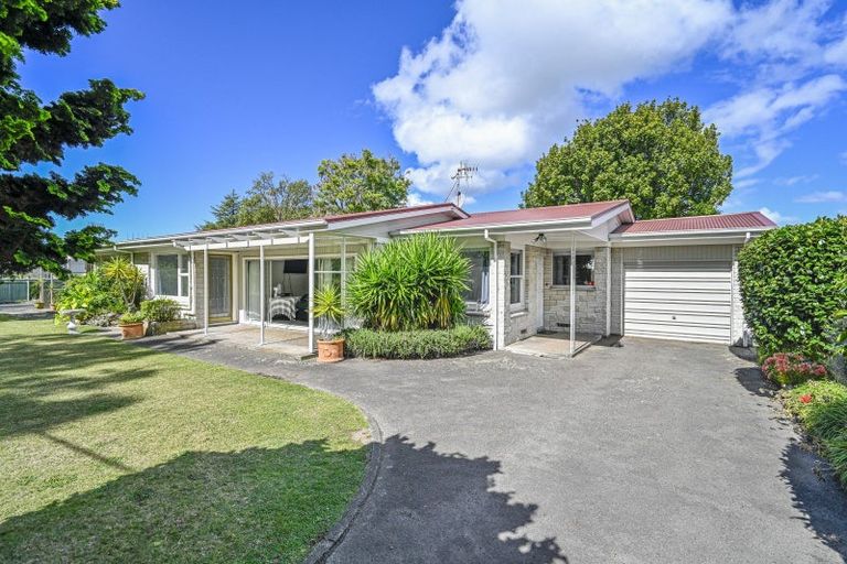 Photo of property in 709 Roberts Street, Hastings, 4122