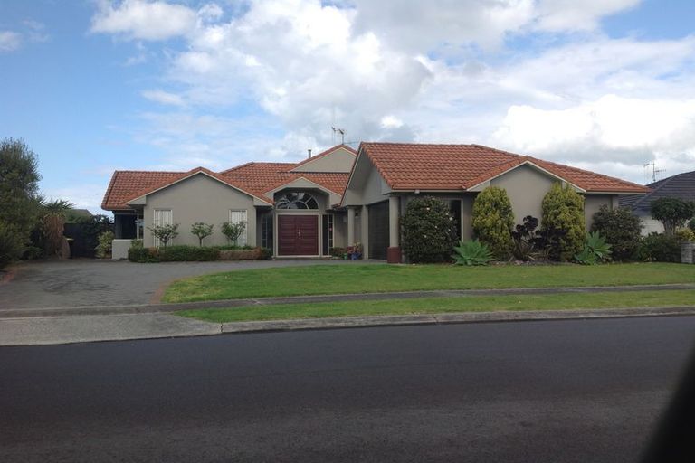 Photo of property in 12 Montego Drive, Papamoa Beach, Papamoa, 3118