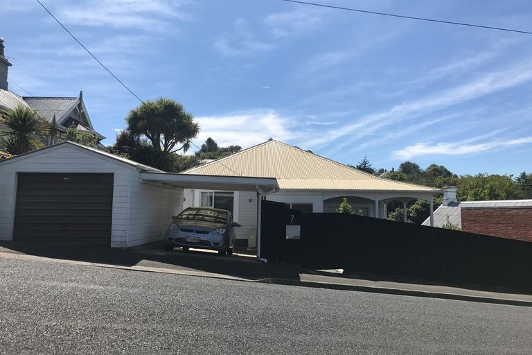 Photo of property in 7 Alison Crescent, Belleknowes, Dunedin, 9011