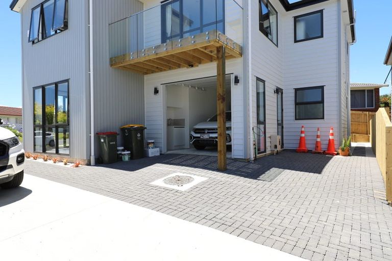 Photo of property in 58a Sorrel Crescent, Bucklands Beach, Auckland, 2012