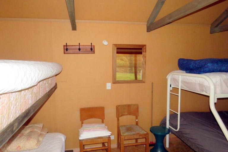 Photo of property in 26 Lincoln Street, Hampden, 9410