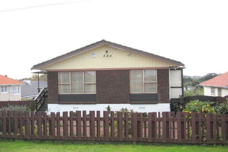 Photo of property in 2/542 Richardson Road, Mount Roskill, Auckland, 1041