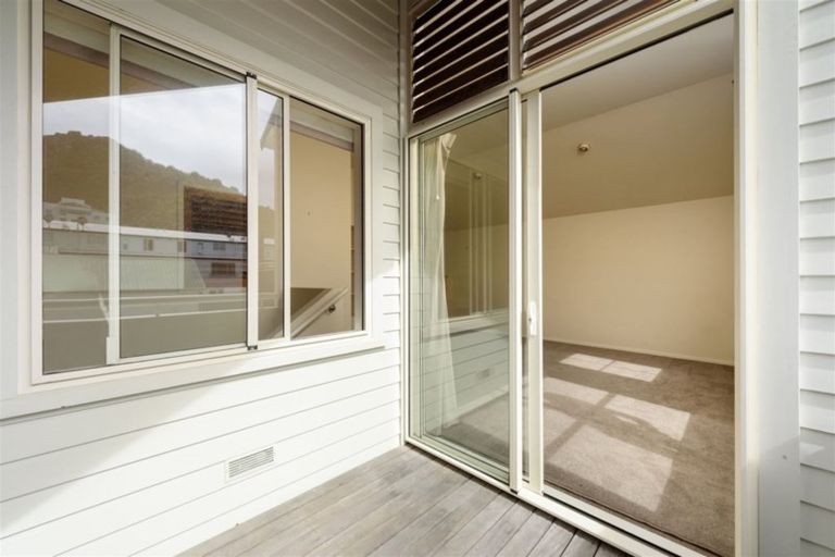Photo of property in 34d Maunganui Road, Mount Maunganui, 3116