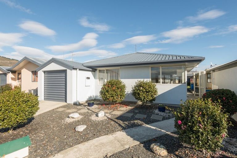 Photo of property in 40 The Drive, Richmond, 7020