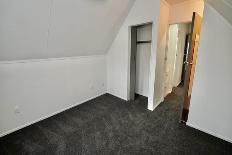 Photo of property in 3 Charisma Court, Kelvin Grove, Palmerston North, 4414