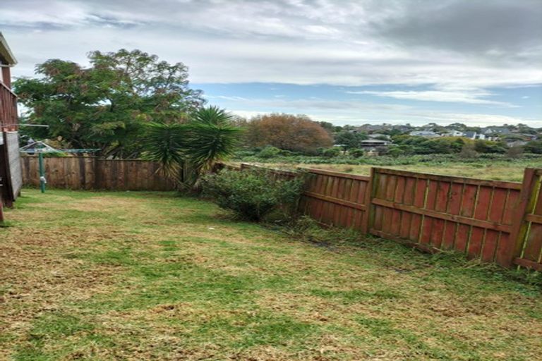 Photo of property in 1/47 Majesty Place, Half Moon Bay, Auckland, 2012