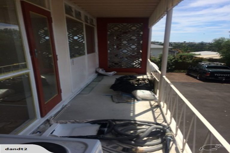 Photo of property in 10/219 Onewa Road, Birkenhead, Auckland, 0626