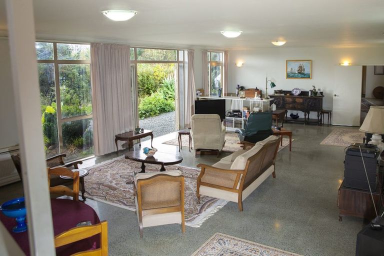 Photo of property in 257 Metcalfe Road, Matakohe, 0593