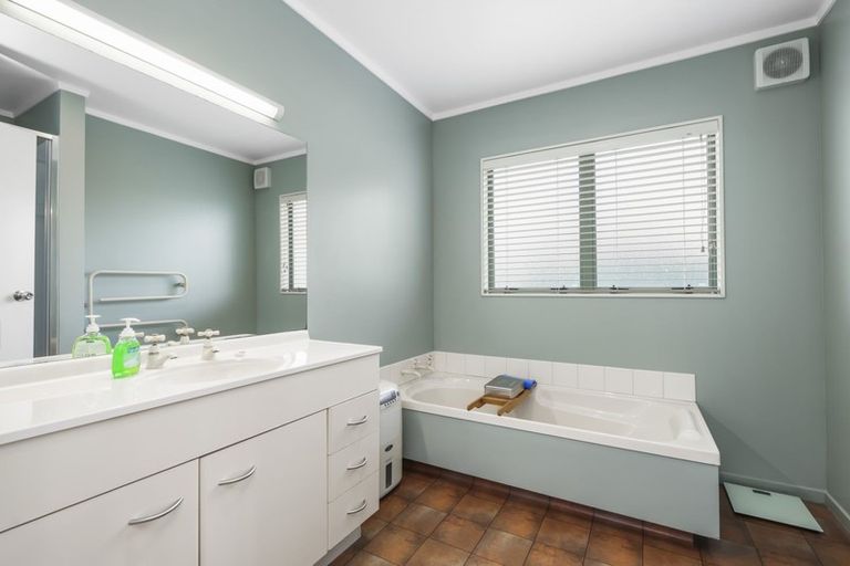 Photo of property in 3/829 Heaphy Terrace, Claudelands, Hamilton, 3214