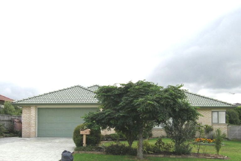 Photo of property in 27 Ruze Vida Drive, Massey, Auckland, 0614