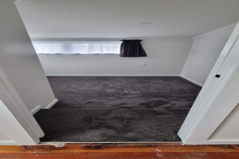 Photo of property in 20 Makora Road, Otaihanga, Paraparaumu, 5036