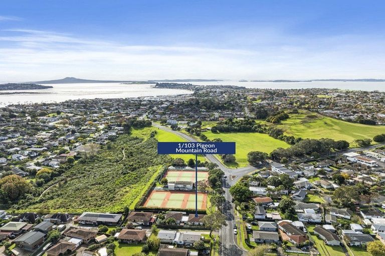 Photo of property in 1/103 Pigeon Mountain Road, Half Moon Bay, Auckland, 2012