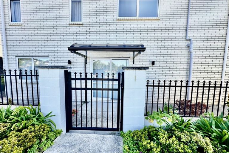 Photo of property in 97 Tir Conaill Avenue, Flat Bush, Auckland, 2019