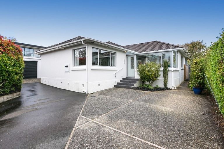 Photo of property in 83 Cannington Road, Maori Hill, Dunedin, 9010