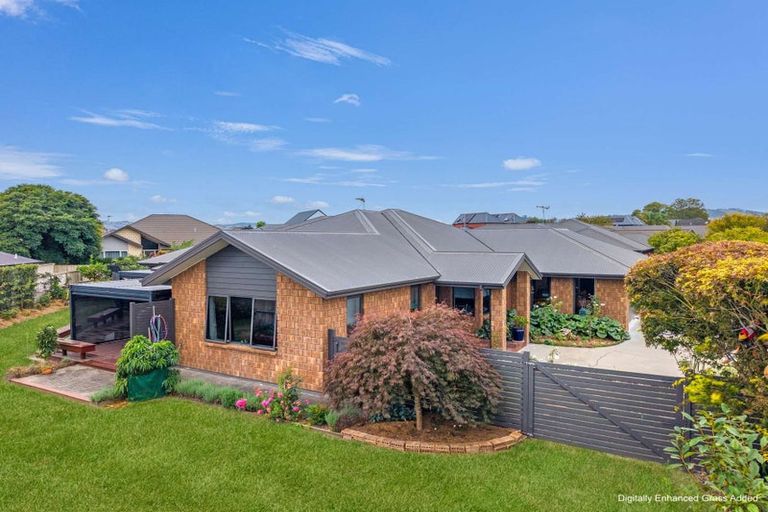 Photo of property in 1 Naomi Place, Cambridge, 3434