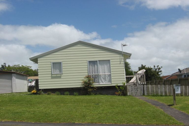 Photo of property in 4 Hanford Place, Clendon Park, Auckland, 2103