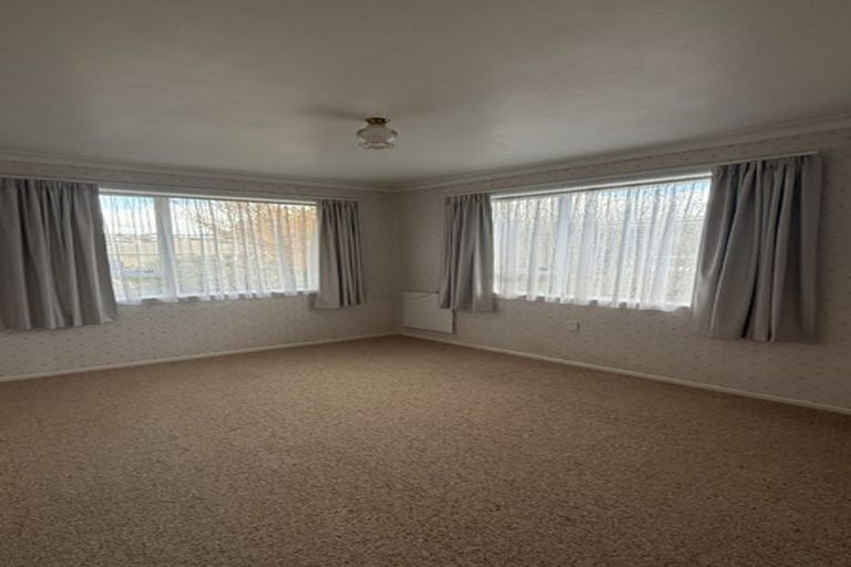 Photo of property in 22 Ngahere Street, Otumoetai, Tauranga, 3110