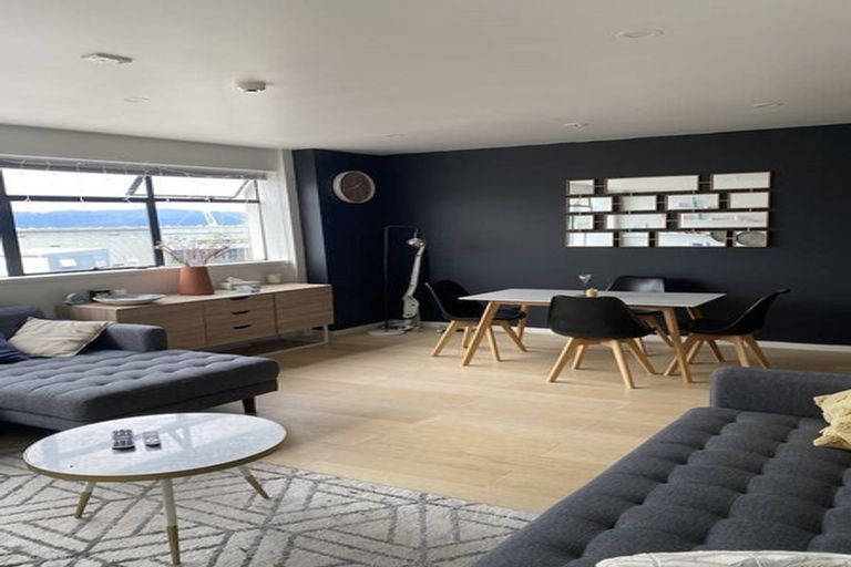 Photo of property in Quantum On Thorndon Quay, 7/163a Thorndon Quay, Pipitea, Wellington, 6011