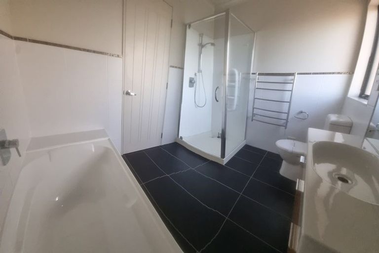 Photo of property in 10 Laurel Oak Drive, Schnapper Rock, Auckland, 0632