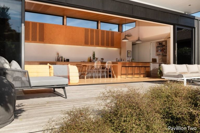 Photo of property in 73 Marine Parade, Mount Maunganui, 3116