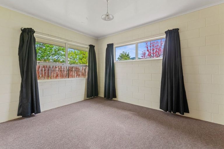 Photo of property in 25 Shirley Street, Mangakakahi, Rotorua, 3015