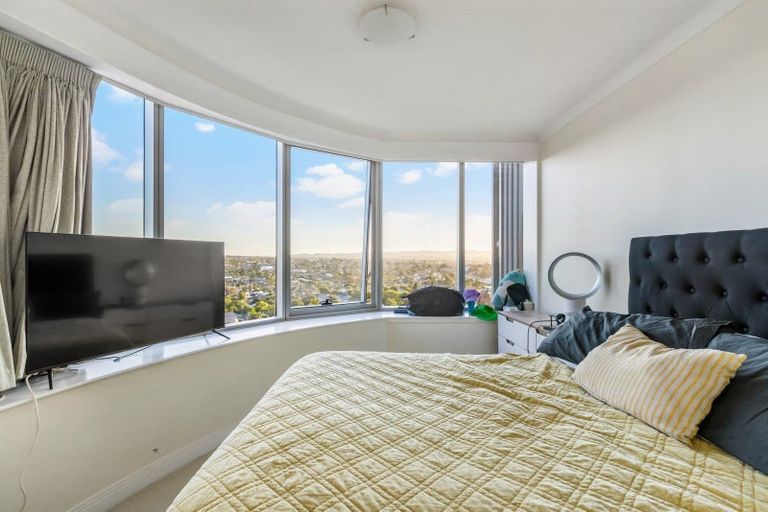 Photo of property in Shangri La Apartments, 7/97 Jervois Road, Herne Bay, Auckland, 1011