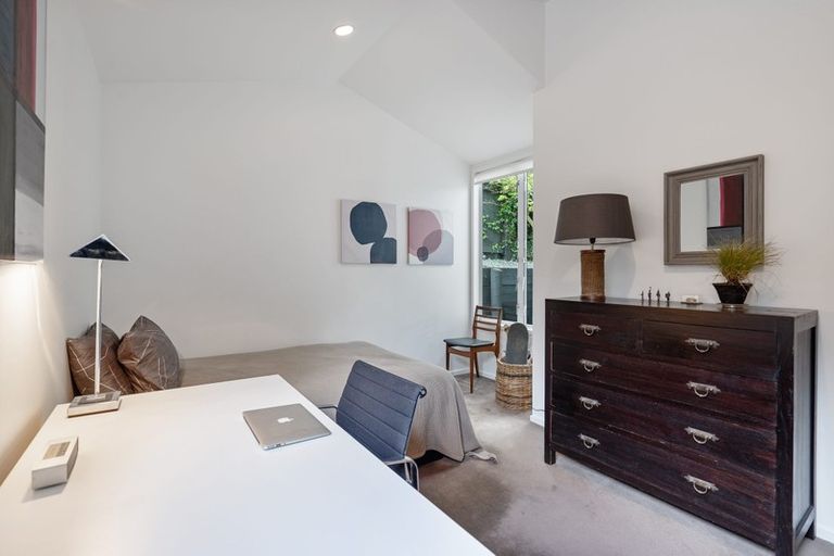 Photo of property in 2/22 Regina Street, Westmere, Auckland, 1022