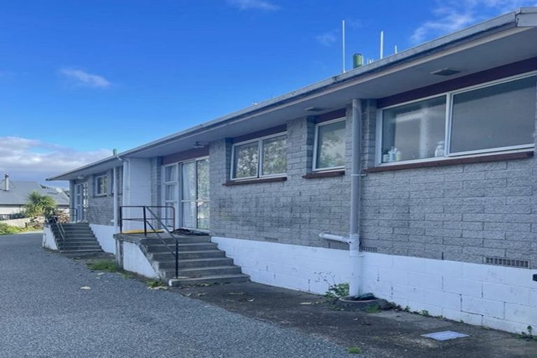 Photo of property in 2/430 Fraser Street, Parkvale, Tauranga, 3112