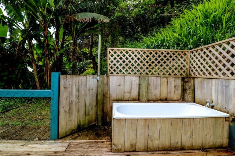 Photo of property in 116 Thames Coast Sh25 Road, Whakatete Bay, Thames, 3575