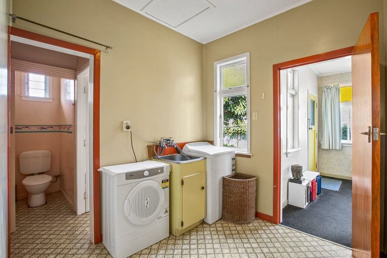 Photo of property in 36 Beach Street, Fitzroy, New Plymouth, 4312