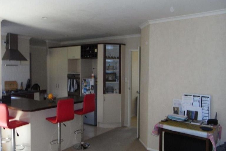 Photo of property in 54 Redcastle Drive, East Tamaki, Auckland, 2013