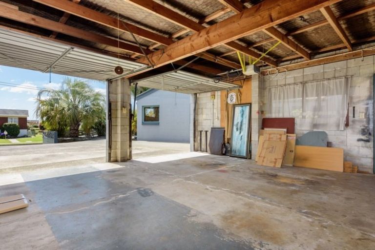 Photo of property in 2 Haukore Street, Hairini, Tauranga, 3112