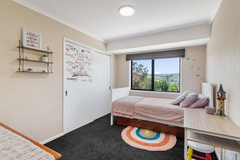 Photo of property in 37 Marire Drive, Ohauiti, Tauranga, 3112