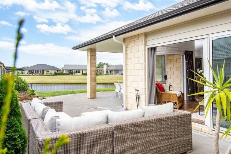 Photo of property in 150 Oriental Parade, Papamoa Beach, Papamoa, 3118