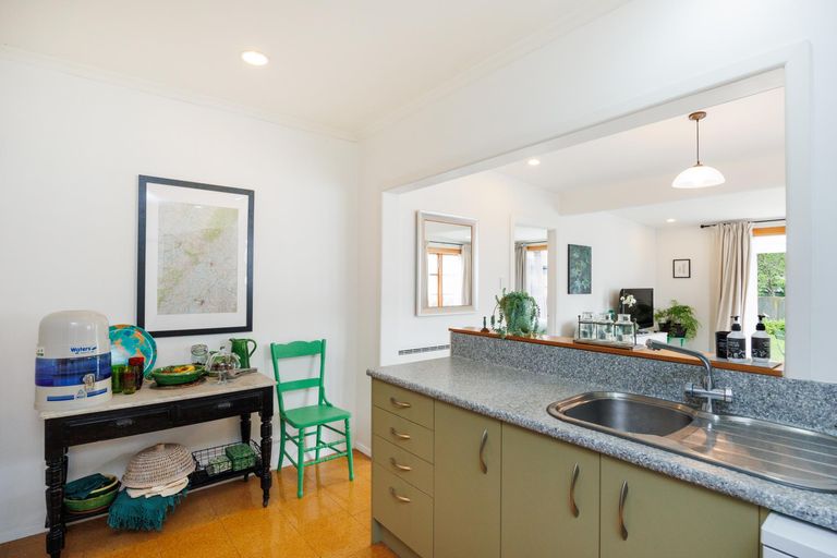 Photo of property in 25 Rongopai Street, Palmerston North, 4414